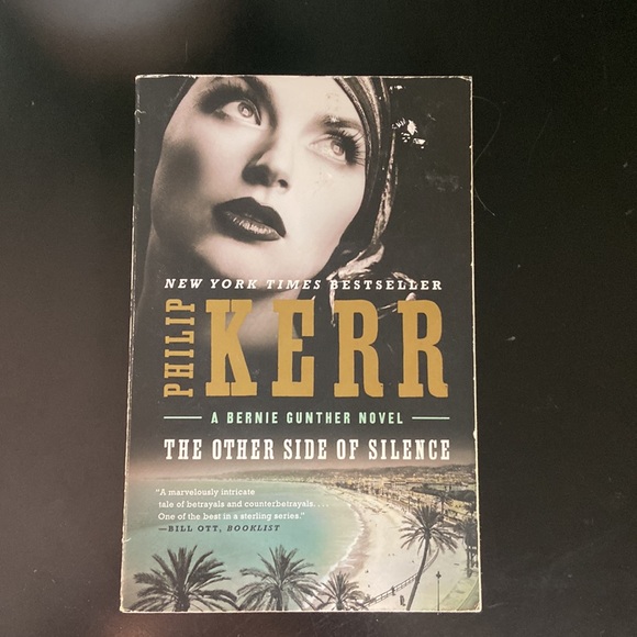 📚 Four Mystery/Thriller Reads 📚 - Picture 4 of 9